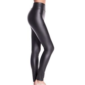 Romeo + Juliet Couture Pants Skinny Faux Leather Gray Pull On Leggings Small